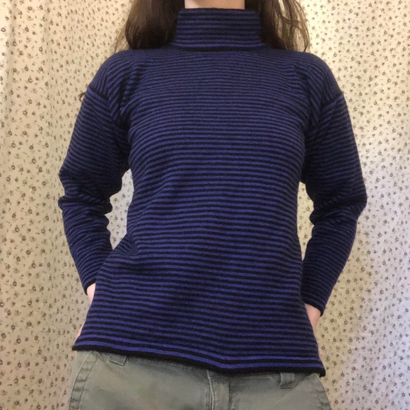 Striped sweater - Picture 1 of 4
